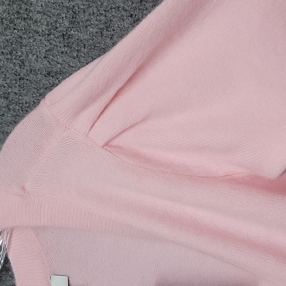 Crown & Ivy Pink Cardigan with Gold Heart Buttons - Picture 8 of 14